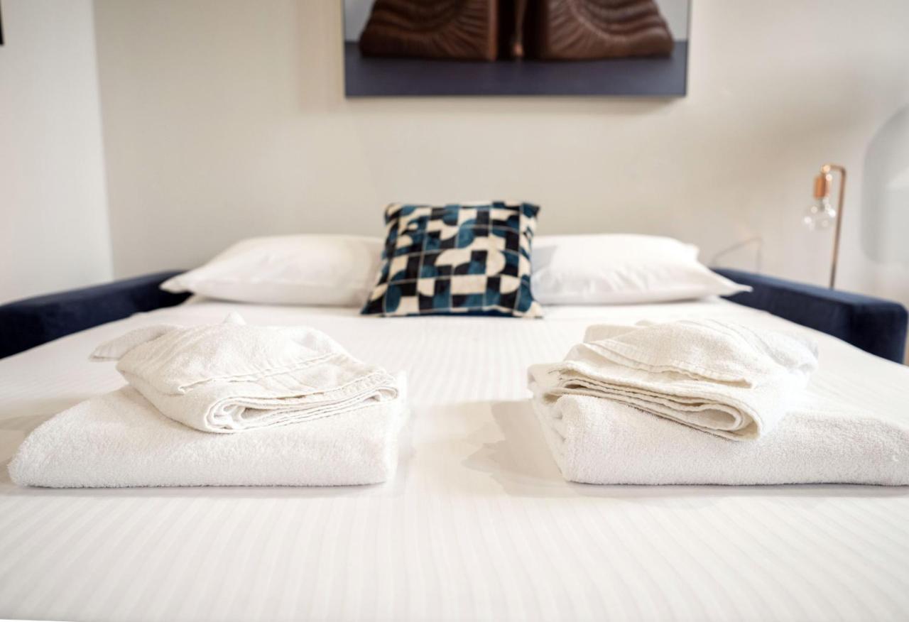 Artsy And Elegant Apartment Near Pantheon Roma Esterno foto