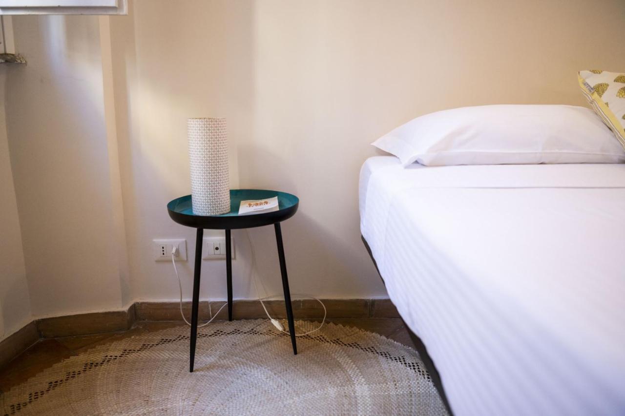 Artsy And Elegant Apartment Near Pantheon Roma Esterno foto