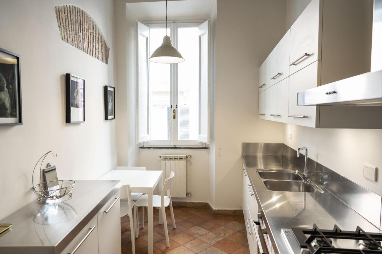 Artsy And Elegant Apartment Near Pantheon Roma Esterno foto