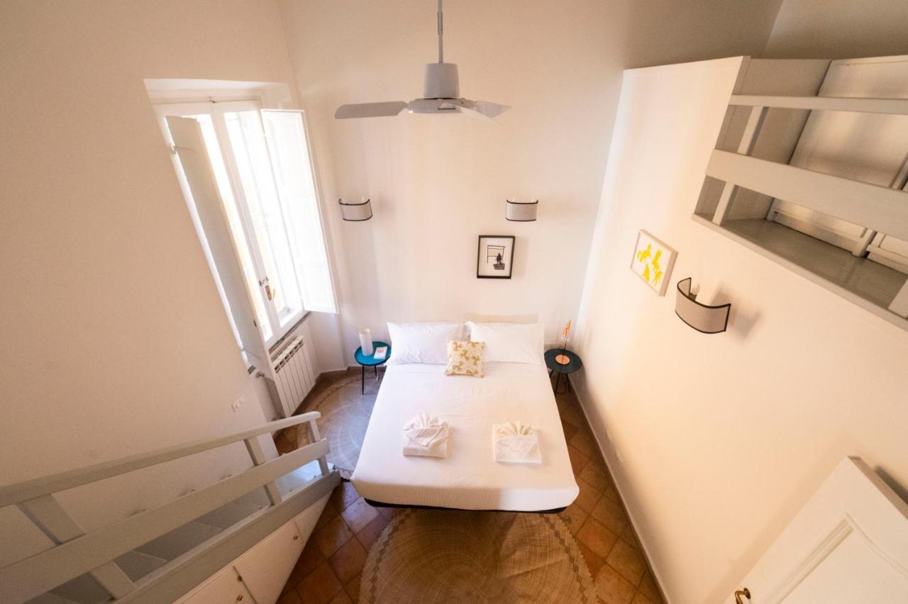 Artsy And Elegant Apartment Near Pantheon Roma Esterno foto